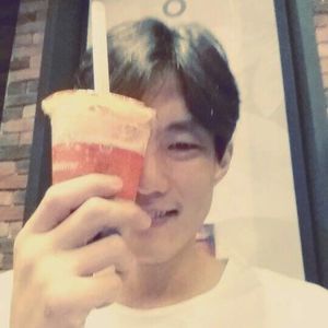 Meet your Posher, Joon